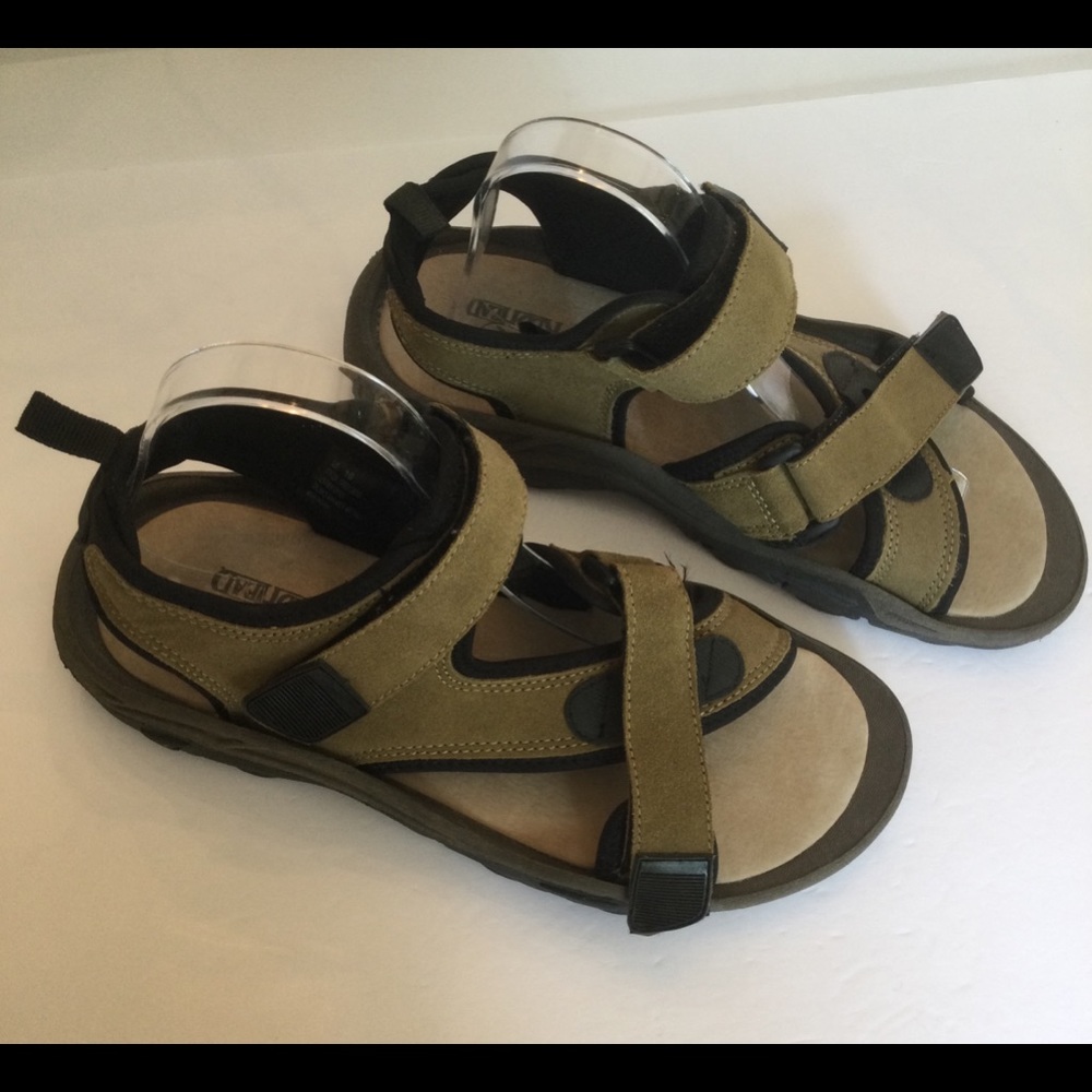 Redhead Mens Criss Cross Sandals